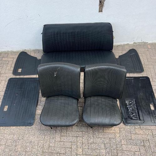 VW Kever 67-69 complete Interieurset zwart mandvlechtwerk, Auto diversen, Auto-accessoires, Gebruikt, Ophalen of Verzenden