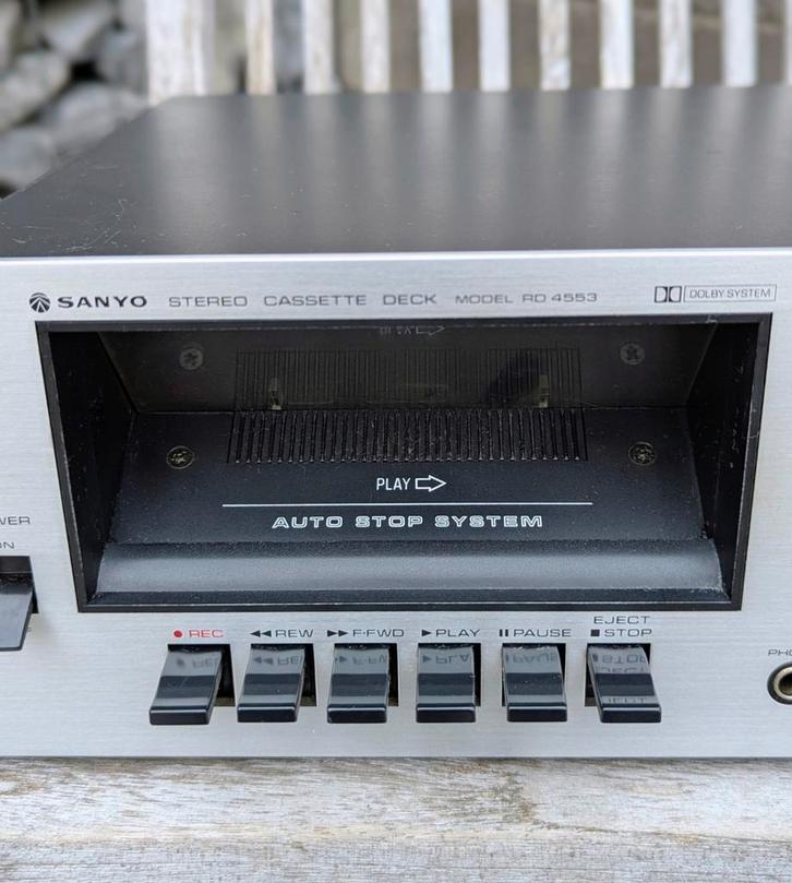 Sanyo cassettedeck > riemen versleten, Audio, Tv en Foto, Cassettedecks, Ophalen
