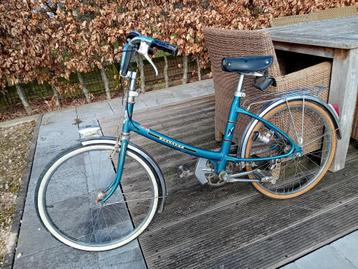 Vintage Peugeot minifiets beschikbaar voor biedingen