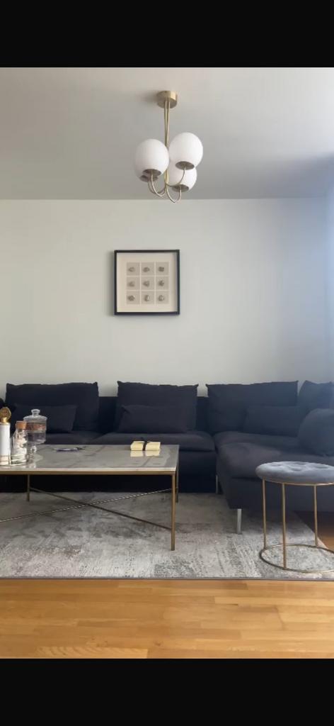 IKEA SODERHAMN 4-zits zwarte hoekbank in goede staat, Huis en Inrichting, Zetels | Complete zithoeken, Zo goed als nieuw, Stof