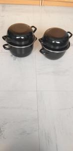 2 mosselpotten, Huis en Inrichting, Keuken | Potten en Pannen, Ophalen, Zo goed als nieuw, Inox, Overige typen