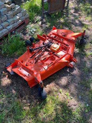 Kubota Maaidek 1,50m beschikbaar voor biedingen