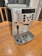Delonghi Magnifica S zo goed als nieuw, Réservoir d'eau amovible, Café en grains, Reconditionné, 2 à 4 tasses