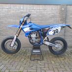 Salle d'exposition ? Supermoto Yamaha WR426F + Papiers KTM S