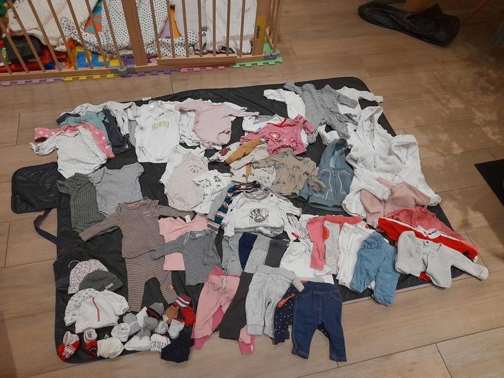 Pakket babykleding maat 50/56, meisje, Kinderen en Baby's, Babykleding | Baby-kledingpakketten, Maat 50, Ophalen