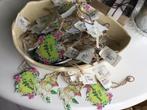 Lot Pasen, metalen hangers, houten hangers, Ophalen of Verzenden