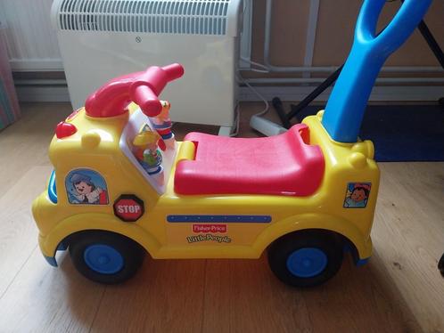 Trotteur camion avec lumières et sons, Kinderen en Baby's, Speelgoed | Babyspeelgoed, Zo goed als nieuw, Auto, Met licht, Met geluid