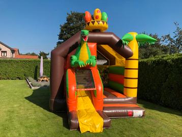 Te koop springkasteel dino goede staat, Hobby en Vrije tijd, Ophalen, Zo goed als nieuw