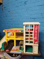 Vintage Ficher Price garage, Kinderen en Baby's, Speelgoed | Fisher-Price, Ophalen of Verzenden, Zo goed als nieuw