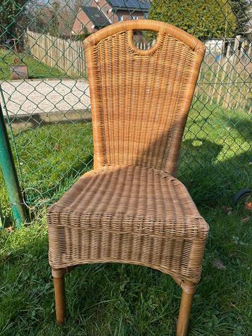 Chaises de salle à manger en rotin (19x) beschikbaar voor biedingen