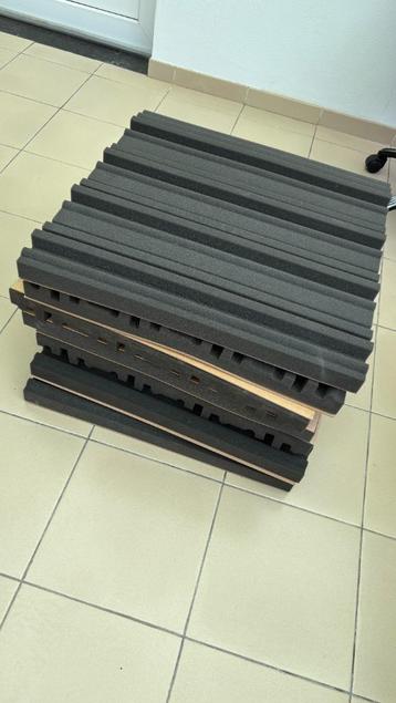 Auralex akoestische panelen + bass traps (Lendr) beschikbaar voor biedingen