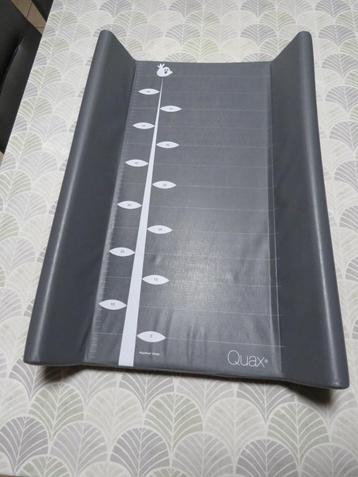 Quax verschoningskussen. Als nieuw, Enlèvement, Comme neuf, Coussin à langer