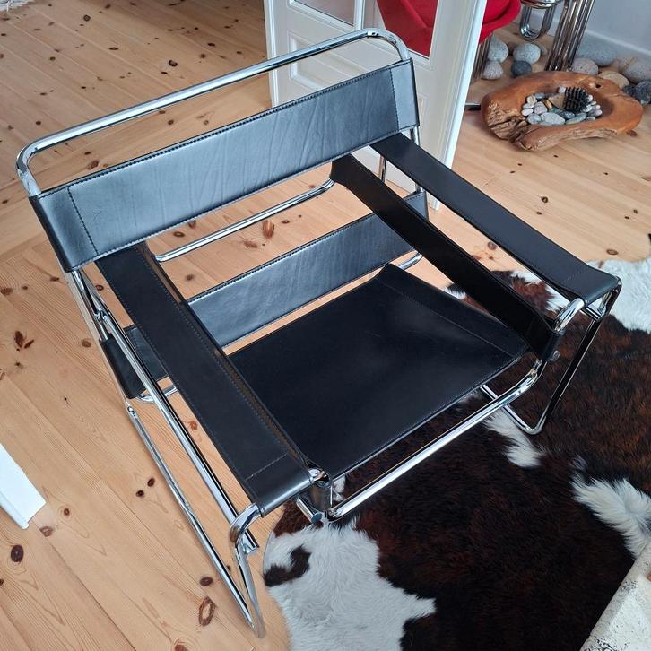 Wassily fauteuil van Marcel Breuer Knoll editie, Antiek en Kunst, Kunst | Designobjecten, Ophalen