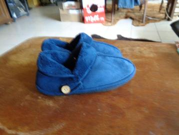 nieuwe damespantoffels maat 40  beschikbaar voor biedingen