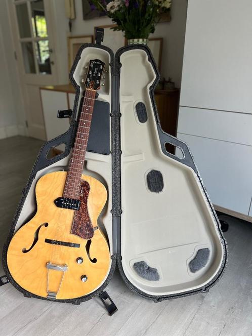 Godin 5th Avenue Kingpin P90 Natural, Muziek en Instrumenten, Snaarinstrumenten | Gitaren | Elektrisch, Zo goed als nieuw, Hollow body