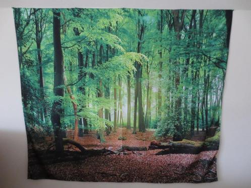 Wandkleed 'Bos met omgevallen boom', Huis en Inrichting, Woonaccessoires | Wanddecoraties, Zo goed als nieuw, Ophalen