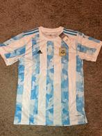 Pull Adidas Argentina taille M. Neuf avec étiquette, Sports & Fitness, Football, Comme neuf, Taille M, Maillot, Enlèvement ou Envoi