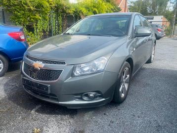Chevrolet Cruze 1.7 TDCI LT GPS/CLIM/JA/4X V.E beschikbaar voor biedingen