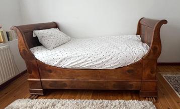 Antique Single Bed in Walnut, 19th Century, 100 cm, Louis Philippe, Une personne, Brun