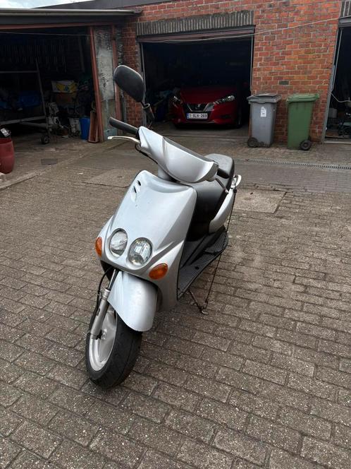 Yamaha neos 50cc 2t, Fietsen en Brommers, Scooters | Yamaha, Gebruikt, Aerox, Ophalen