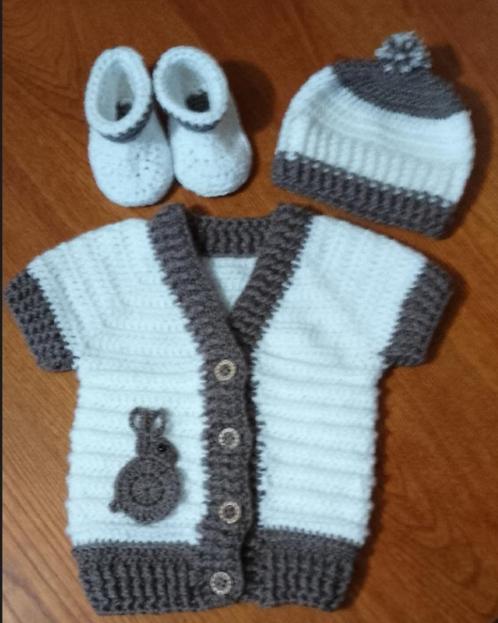 Ensemble LAPINOU fait main au crochet taille naissance/1mois, Kinderen en Baby's, Babykleding | Maat 50, Nieuw, Jongetje of Meisje