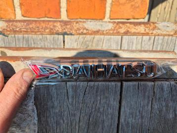 Logo Daihatsu 150mm beschikbaar voor biedingen