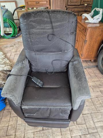 Elektrische zetel beschikbaar voor biedingen