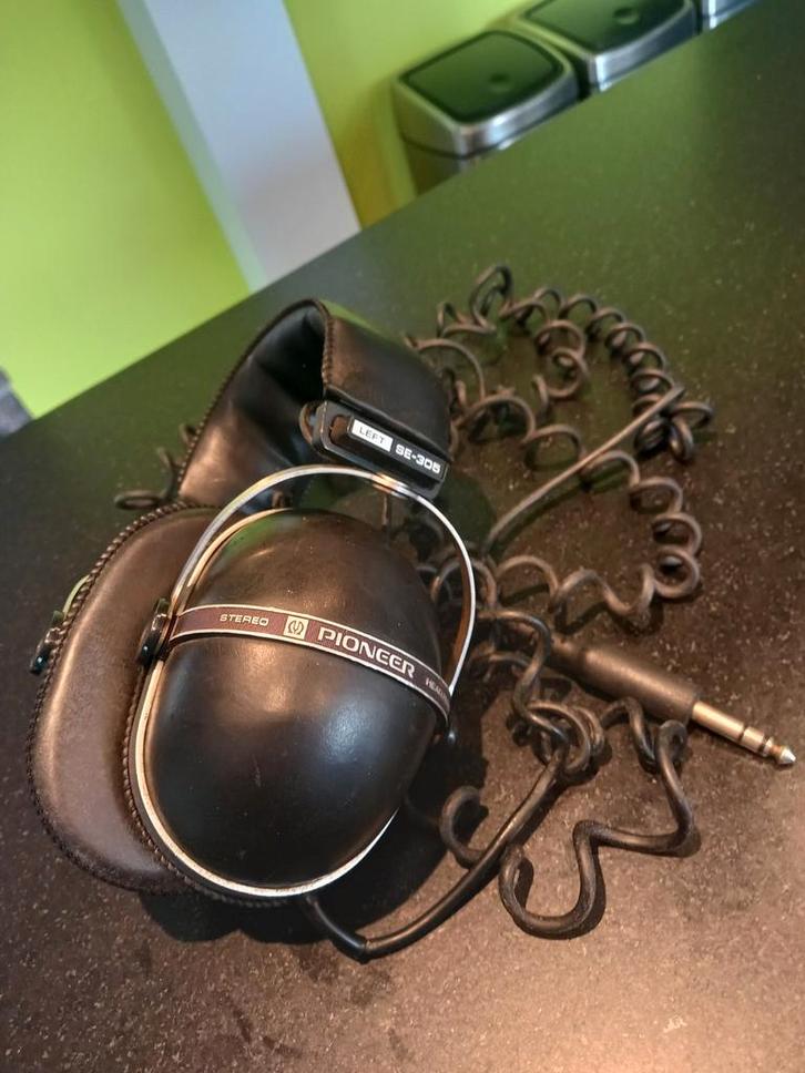Headphones Pioneer SE 305, Audio, Tv en Foto, Hoofdtelefoons, Zo goed als nieuw, Ophalen of Verzenden