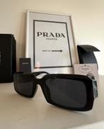 lunettes de soleil prada homme, Handtassen en Accessoires, Zonnebrillen en Brillen | Heren, Ophalen of Verzenden, Zo goed als nieuw