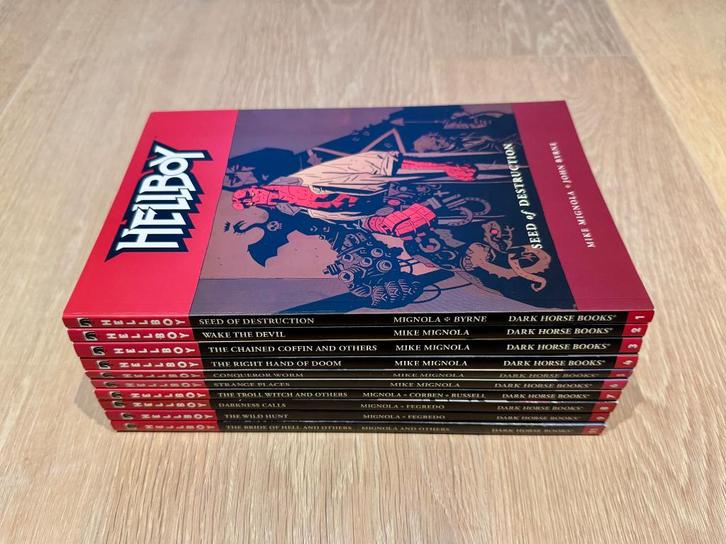 Hellboy TPB - vol. 1-2-3-4-5-6-7-8-9-11 - Engelstalige comic, Boeken, Strips | Comics, Gelezen, Meerdere comics, Amerika, Ophalen