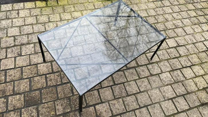 Table basse de salon avec plateau en verre, Huis en Inrichting, Tafels | Salontafels, Glas, Ophalen
