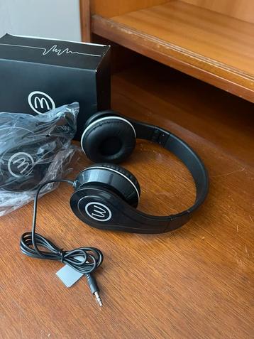 McDonalds hoofdtelefoons beschikbaar voor biedingen