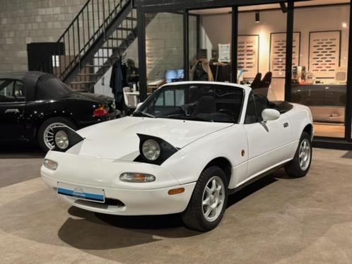 Mazda MX-5 1.6i 16v NA | Top | Nieuw dak, banden & dorpels, Auto's, Mazda, Bedrijf, Te koop, MX-5, Elektrische ramen, Lichtmetalen velgen