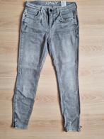 Grijze jeans - Only - maat 30/32, Kleding | Dames, Gedragen, Grijs, W30 - W32 (confectie 38/40), Ophalen of Verzenden