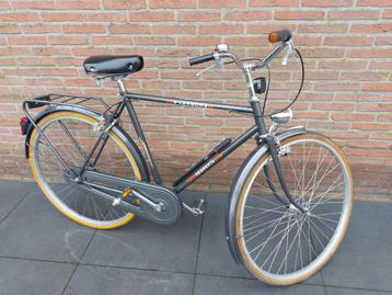 Herenfiets  beschikbaar voor biedingen