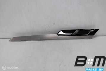 Portierlijst linksvoor VW Passat B8 Var. GTE 3G1837113J beschikbaar voor biedingen