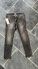 Nieuwe zwarte jeans Fever maat 146, Broek, Meisje, Ophalen of Verzenden, Nieuw