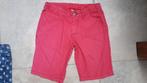 Stoere rode short mt 128, Kinderen en Baby's, Kinderkleding | Maat 128, Ophalen, Gebruikt, Jongen, Broek