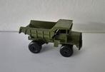 Matchbox Lesney n28-A Mack Dump Truck (1970)., Ophalen of Verzenden, Gebruikt, Bus of Vrachtwagen