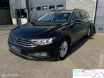Volkswagen Passat Variant 1.5 TSI AUTOMAAT/NAVI/CRUISE/TREKH, Auto's, Volkswagen, Stof, 4 cilinders, Zwart, 150 pk