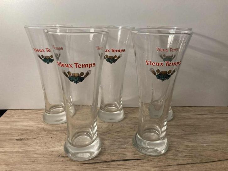 5 antieke Vieux Temps bierglazen, Verzamelen, Glas en Drinkglazen, Ophalen of Verzenden