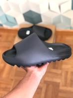 Yeezy Slide ‘Onyx’ EU37, Vêtements | Femmes, Enlèvement ou Envoi, Comme neuf