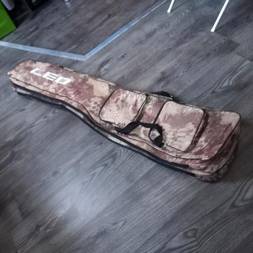 2 visstokken + Achort draagtas, Watersport en Boten, Hengelsport | Algemeen, Gebruikt, Ophalen