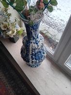 Royal Delft Royal, Enlèvement