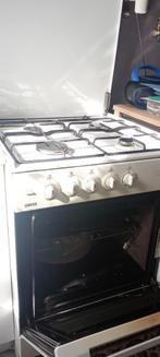 Zanussi, Elektronische apparatuur, Fornuizen, Ophalen, Gebruikt, 4 kookzones, Gas