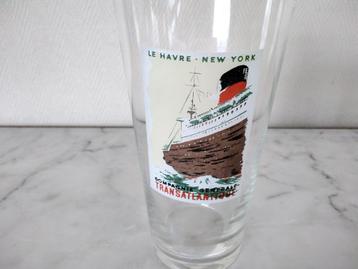 Glass Company Générale Transatlantique Le Havre-New York  beschikbaar voor biedingen
