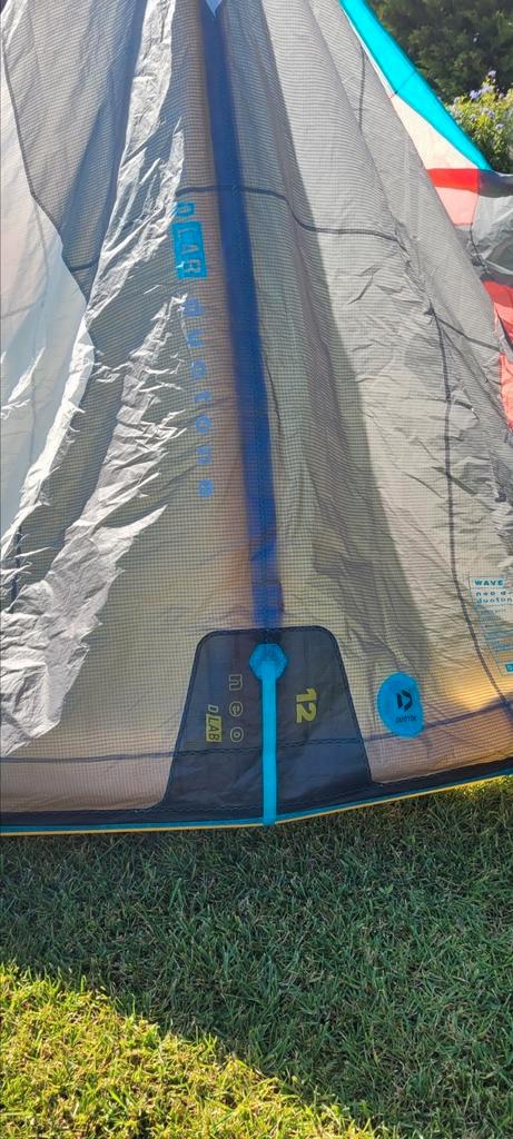 Duotone Neo 12m Dlab (2024), Watersport en Boten, Kitesurfen, Zo goed als nieuw, Kite, Foil, Ophalen