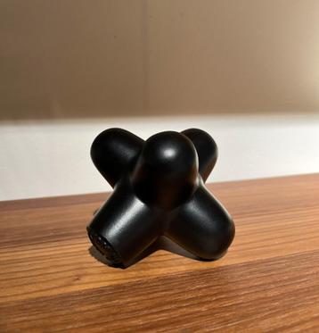 TOM DIXON multifunctioneel accessoire zwart „Cast mini jack” beschikbaar voor biedingen