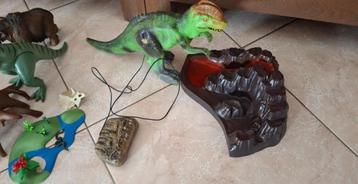 Groot lot dinosaurusfiguren T rex Playmobil 7141  beschikbaar voor biedingen