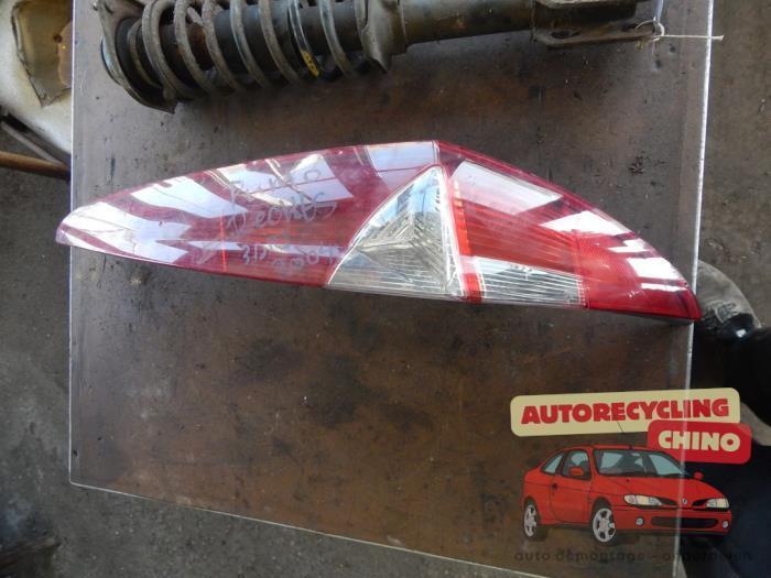 Achterlicht rechts van een Fiat Punto, Auto-onderdelen, Verlichting, Fiat, Gebruikt, 3 maanden garantie, Ophalen of Verzenden